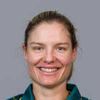 निकोला कैरी