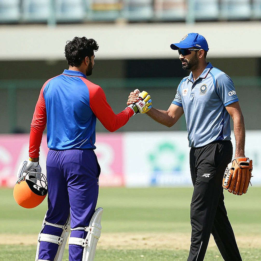 Wellington Wind and Morkel's Deadline: The 226 Debt, Bhuvneshwar's 12.38, and Day One of 'No More Excuses'